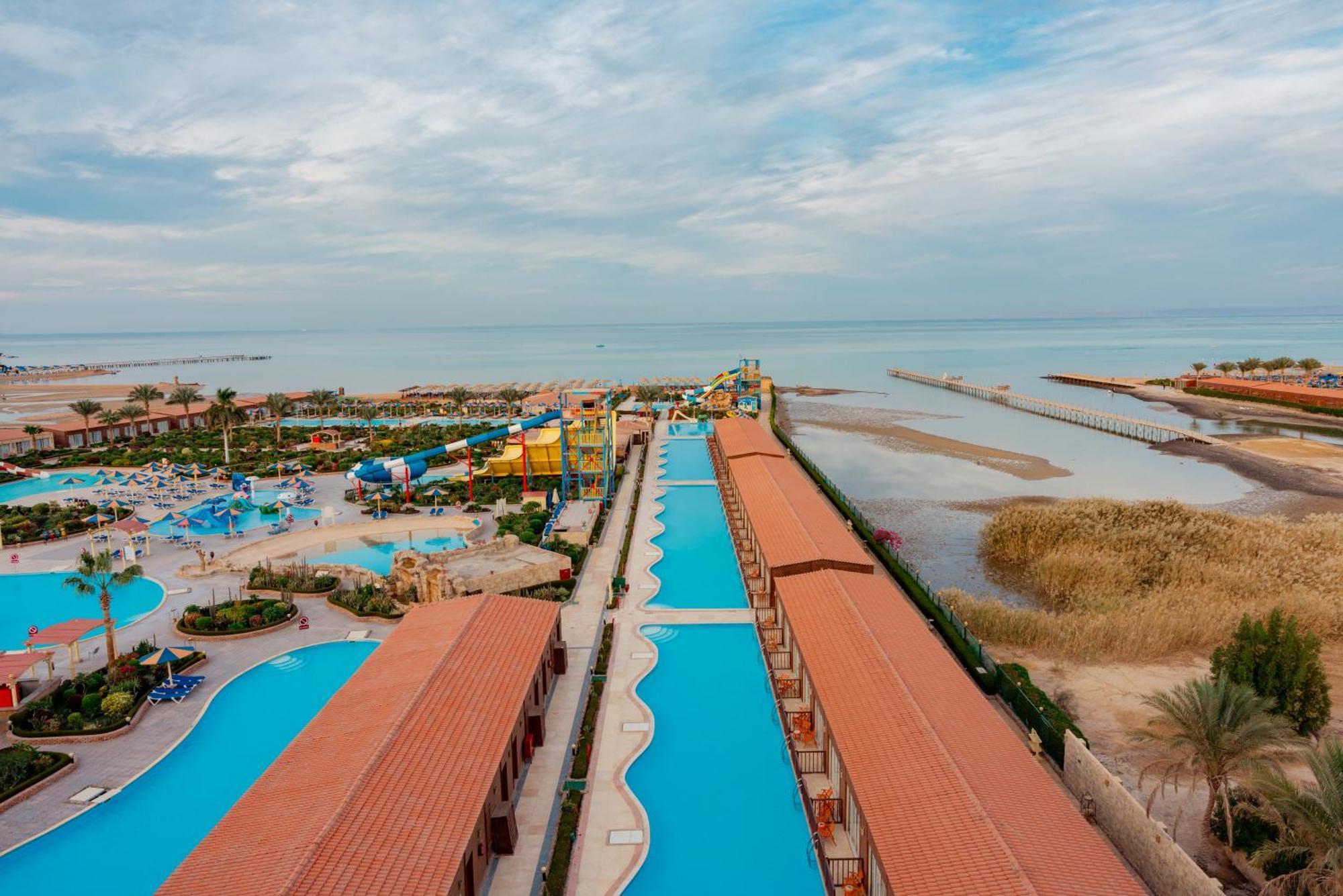 Sunrise Alora Aqua Park Resort Hurghada Exterior photo